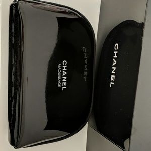 Chanel patent makeup cosmetic bag